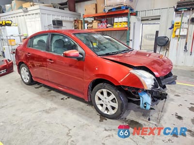 Czwarte zdjęcie samochodu z boku: 2010 NISSAN SENTRA 2.0 VIN:3N1AB6AP0AL721732 - miniatura