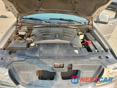 Zdjęcie 12 z 13 samochodu: 2005 LINCOLN AVIATOR VIN:5LMEU88H05ZJ16524 - miniatura