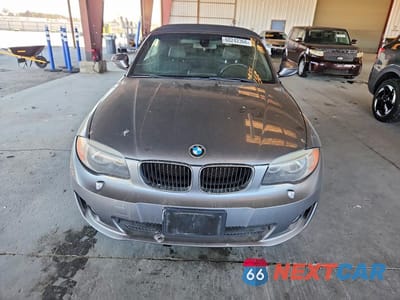 Piąte zdjęcie samochodu w środku: 2012 BMW 128 I VIN:WBAUN1C54CVH84481 - miniatura