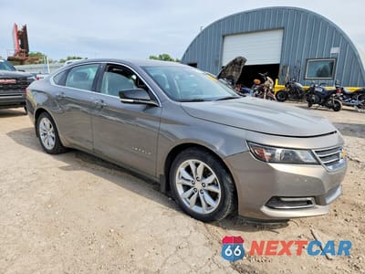 Czwarte zdjęcie samochodu z boku: 2018 CHEVROLET IMPALA LT VIN:2G1105S39J9137723 - miniatura