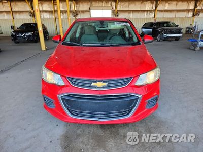Piąte zdjęcie samochodu w środku: 2018 CHEVROLET SONIC LS VIN:1G1JB5SH6J4110617 - miniatura