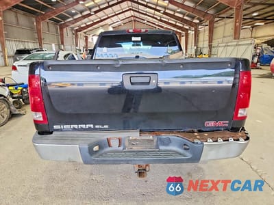 Zdjęcie 6 z 12 samochodu: 2008 GMC SIERRA C1500 VIN:1GTEC19J78Z320275 - miniatura