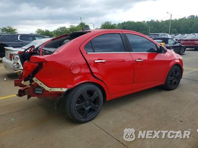 Trzecie zdjęcie samochodu z tyłu: 2015 CHEVROLET SONIC LTZ VIN:1G1JE5SB4F4186105 - miniatura