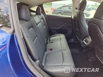 Zdjęcie 11 z 13 samochodu: 2024 TESLA MODEL Y VIN:7SAYGDEE2RA286958 - miniatura