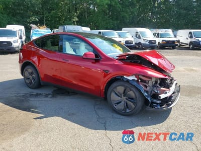 Czwarte zdjęcie samochodu z boku: 2026 TESLA MODEL Y VIN:7SAYGDEEXTA676505 - miniatura