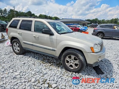 Czwarte zdjęcie samochodu z boku: 2007 JEEP GRAND CHEROKEE LAREDO VIN:1J8GS48KX7C615940 - miniatura
