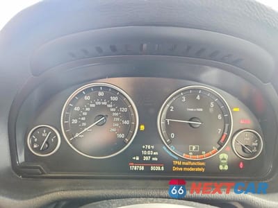 Zdjęcie 9 z 13 samochodu: 2013 BMW X3 XDRIVE35I VIN:5UXWX7C5XDL979583 - miniatura