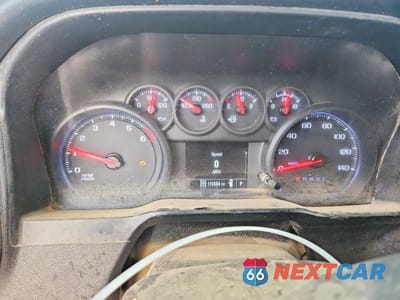 Zdjęcie 9 z 12 samochodu: 2020 CHEVROLET SILVERADO K1500 VIN:3GCNYAEF9LG322346 - miniatura