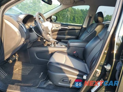 Zdjęcie 7 z 13 samochodu: 2020 NISSAN PATHFINDER SV VIN:5N1DR2BM6LC580811 - miniatura