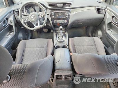 Zdjęcie 8 z 13 samochodu: 2019 NISSAN ROGUE SPORT S VIN:JN1BJ1CR4KW311133 - miniatura