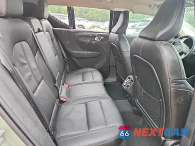 Zdjęcie 11 z 13 samochodu: 2024 VOLVO XC40 CORE VIN:YV4L12UK5R2215860 - miniatura