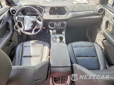 Zdjęcie 8 z 14 samochodu: 2019 CHEVROLET BLAZER 3LT VIN:3GNKBHRS6KS608789 - miniatura