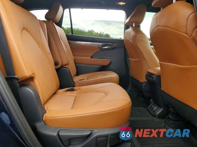 Zdjęcie 11 z 13 samochodu: 2026 TOYOTA HIGHLANDER HYBRID XLE VIN:5TDEBRCH1TS700469 - miniatura