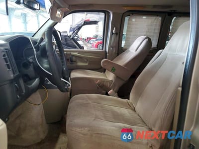 Zdjęcie 7 z 13 samochodu: 2003 CHEVROLET EXPRESS G1500 VIN:1GBFG15X931226347 - miniatura