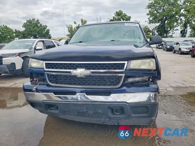 Piąte zdjęcie samochodu w środku: 2006 CHEVROLET SILVERADO K1500 VIN:2GCEK13V561243748 - miniatura