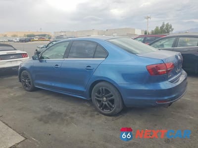 Drugie zdjęcie samochodu z przodu: 2017 VOLKSWAGEN JETTA S VIN:3VW2B7AJ7HM306945 - miniatura