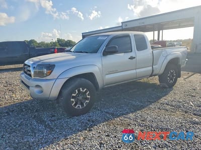 2010 TOYOTA TACOMA ACCESS CAB 5TEUU4EN2AZ697867 - główne zdjęcie licytacji z USA - miniatura