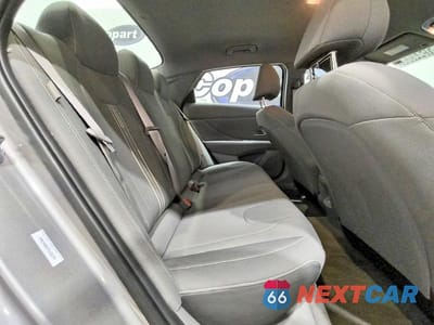 Zdjęcie 10 z 13 samochodu: 2026 HYUNDAI ELANTRA SEL SPORT VIN:KMHLM4DG3TU132159 - miniatura