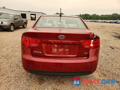 Zdjęcie 6 z 13 samochodu: 2010 KIA FORTE EX VIN:KNAFU4A25A5096084 - miniatura