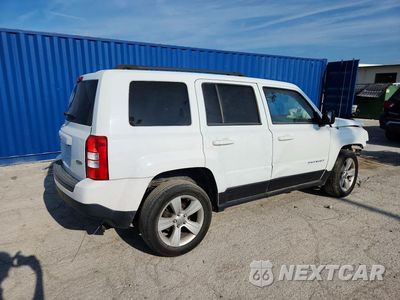 Trzecie zdjęcie samochodu z tyłu: 2013 JEEP PATRIOT LATITUDE VIN:1C4NJRFB2DD177549 - miniatura