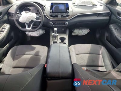 Zdjęcie 8 z 12 samochodu: 2025 NISSAN ALTIMA SV VIN:1N4BL4DV4SN403343 - miniatura