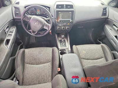 Zdjęcie 8 z 14 samochodu: 2021 MITSUBISHI OUTLANDER SPORT ES VIN:JA4APUAU7MU020022 - miniatura