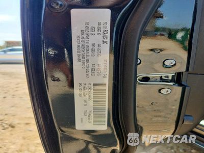 Zdjęcie 12 z 12 samochodu: 2018 CHRYSLER 300C VIN:2C3CCAPT3JH340545 - miniatura