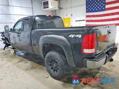 Drugie zdjęcie samochodu z przodu: 2007 GMC NEW SIERRA K1500 VIN:2GTEK19C271656184 - miniatura