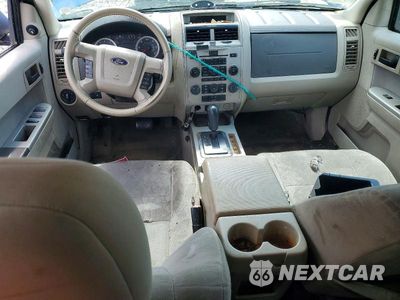 Zdjęcie 8 z 13 samochodu: 2011 FORD ESCAPE VIN:1FMCU9D78BKA11943 - miniatura