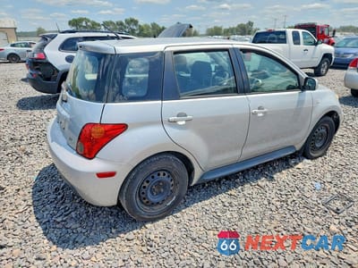 Trzecie zdjęcie samochodu z tyłu: 2005 SCION XA BASE VIN:JTKKT624050106824 - miniatura