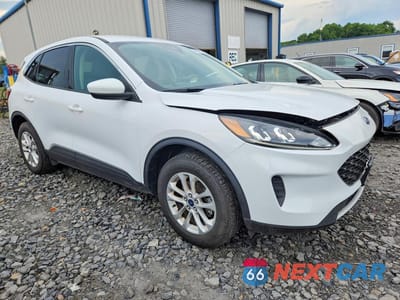 Czwarte zdjęcie samochodu z boku: 2020 FORD ESCAPE SE VIN:1FMCU9G69LUA20126 - miniatura