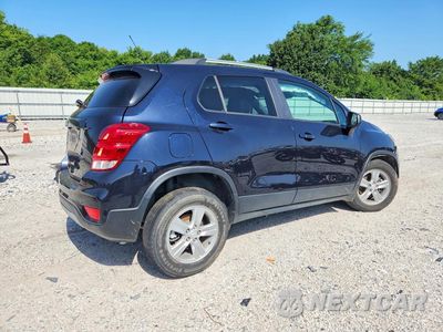 Trzecie zdjęcie samochodu z tyłu: 2022 CHEVROLET TRAX 1LT VIN:KL7CJPSM2NB534774 - miniatura