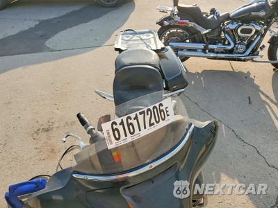 Piąte zdjęcie samochodu w środku: 2014 HARLEY-DAVIDSON FLHTCU ULTRA CLASSIC ELECTRA GLIDE VIN:1HD1FCM16EB700283 - miniatura