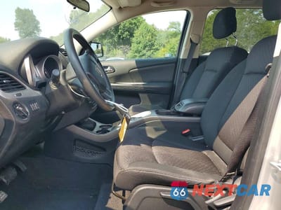 Zdjęcie 7 z 13 samochodu: 2011 DODGE JOURNEY MAINSTREET VIN:3D4PG1FG7BT503201 - miniatura