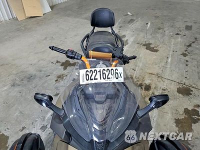 Piąte zdjęcie samochodu w środku: 2019 CAN-AM SPYDER ROADSTER F3-S VIN:2BXRDDD29KV000075 - miniatura