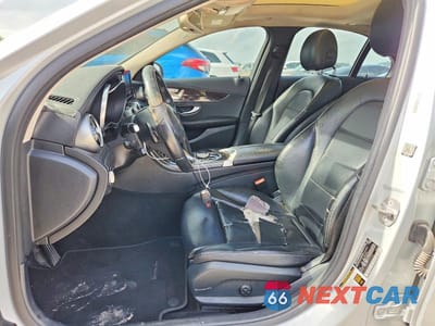 Zdjęcie 7 z 12 samochodu: 2017 MERCEDES-BENZ C 300 4MATIC VIN:55SWF4KB5HU209793 - miniatura