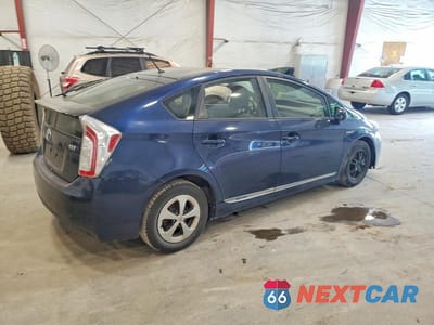 Trzecie zdjęcie samochodu z tyłu: 2014 TOYOTA PRIUS TWO VIN:JTDKN3DU7E1803219 - miniatura