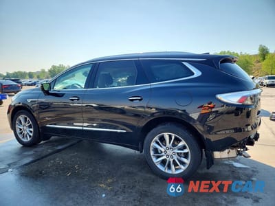 Drugie zdjęcie samochodu z przodu: 2023 BUICK ENCLAVE AVENIR VIN:5GAEVCKW2PJ104456 - miniatura