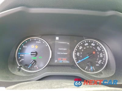 Zdjęcie 9 z 14 samochodu: 2022 TOYOTA RAV4 XLE PREMIUM VIN:JTMB6RFV8ND066570 - miniatura