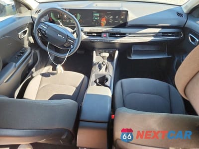 Zdjęcie 8 z 12 samochodu: 2026 KIA K4 LXS VIN:3KPFT4DE5TE280797 - miniatura