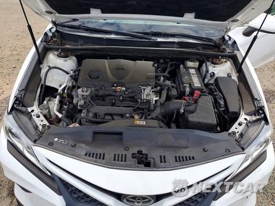 Zdjęcie 11 z 12 samochodu: 2018 TOYOTA CAMRY SE VIN:4T1B11HK8JU028085 - miniatura