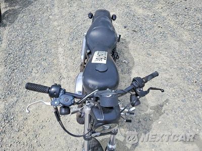Piąte zdjęcie samochodu w środku: 2005 HARLEY-DAVIDSON XL883 L VIN:1HD4CMM195K405948 - miniatura
