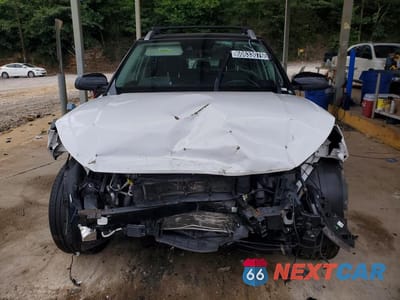 Piąte zdjęcie samochodu w środku: 2022 HYUNDAI VENUE LIMITED VIN:KMHRC8A34NU163462 - miniatura