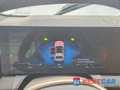 Zdjęcie 9 z 13 samochodu: 2025 BMW X3 30 XDRIVE VIN:5UX53GP01S9125291 - miniatura