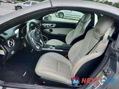 Zdjęcie 7 z 12 samochodu: 2012 MERCEDES-BENZ SLK 250 VIN:WDDPK4HAXCF041661 - miniatura