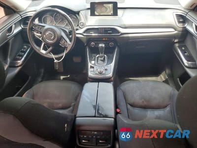 Zdjęcie 8 z 12 samochodu: 2018 MAZDA CX-9 SPORT VIN:JM3TCABY9J0214569 - miniatura