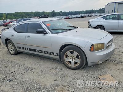 Czwarte zdjęcie samochodu z boku: 2007 DODGE CHARGER SE VIN:2B3KA43G27H800909 - miniatura