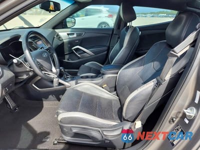 Zdjęcie 7 z 12 samochodu: 2016 HYUNDAI VELOSTER TURBO VIN:KMHTC6AE6GU272438 - miniatura