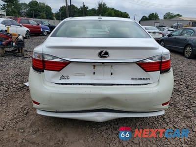 Zdjęcie 6 z 12 samochodu: 2013 LEXUS ES 300H VIN:JTHBW1GG8D2033661 - miniatura