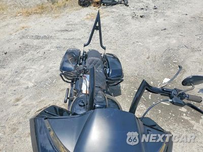 Piąte zdjęcie samochodu w środku: 2022 HARLEY-DAVIDSON FLTRXST VIN:1HD1ACL19NB618984 - miniatura